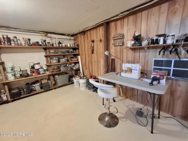 33 Nickel Avenue, Sayreville, NJ 08872