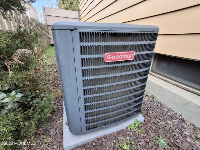 33 Nickel Avenue, Sayreville, NJ 08872