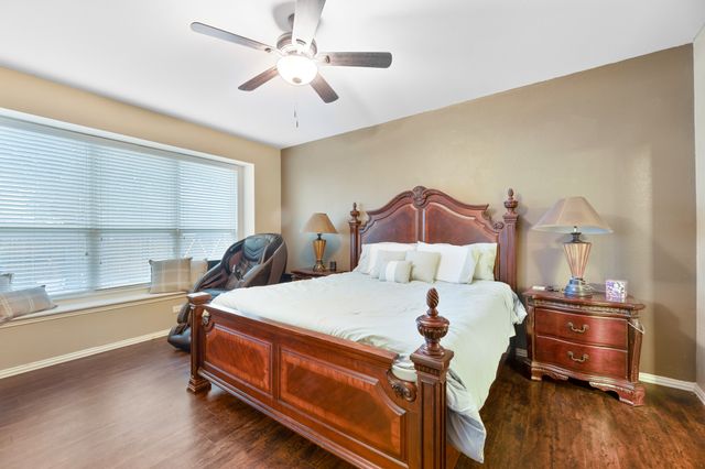 2116 Jonathan Creek Drive, Little Elm, TX 75068