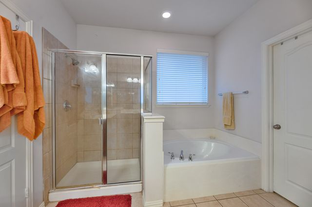 2116 Jonathan Creek Drive, Little Elm, TX 75068