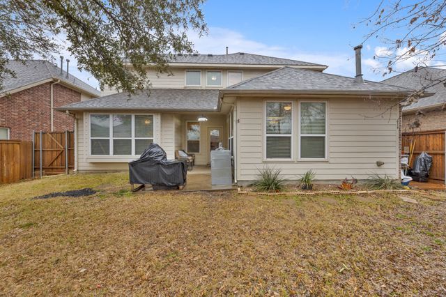 2116 Jonathan Creek Drive, Little Elm, TX 75068