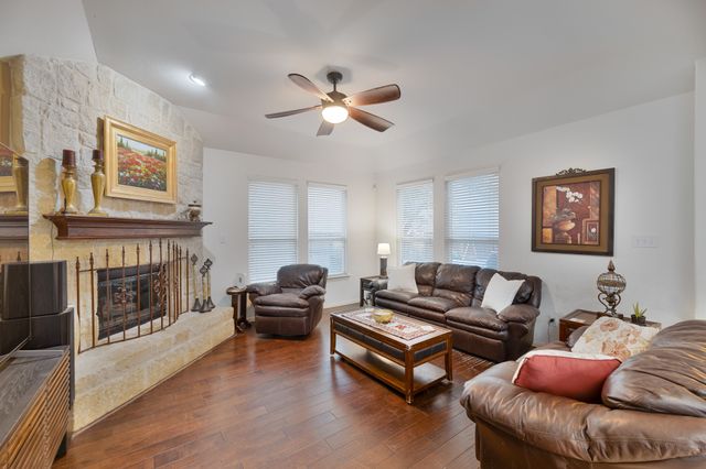 2116 Jonathan Creek Drive, Little Elm, TX 75068