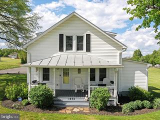 1691 WAKEMAN MILL RD, Front Royal, VA 22630