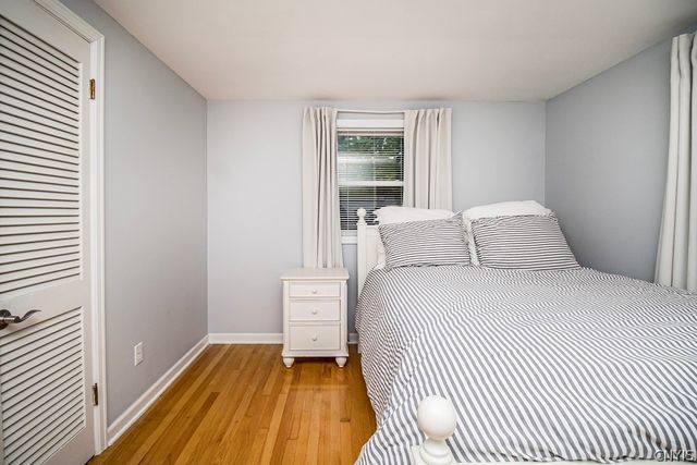 4885 Lynnbrook Circle, Onondaga, NY 13215