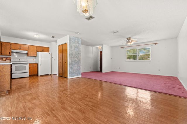 710 CHIPSHOT Drive, Macclenny, FL 32063