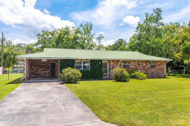 710 CHIPSHOT Drive, Macclenny, FL 32063