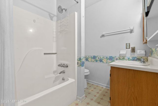 710 CHIPSHOT Drive, Macclenny, FL 32063