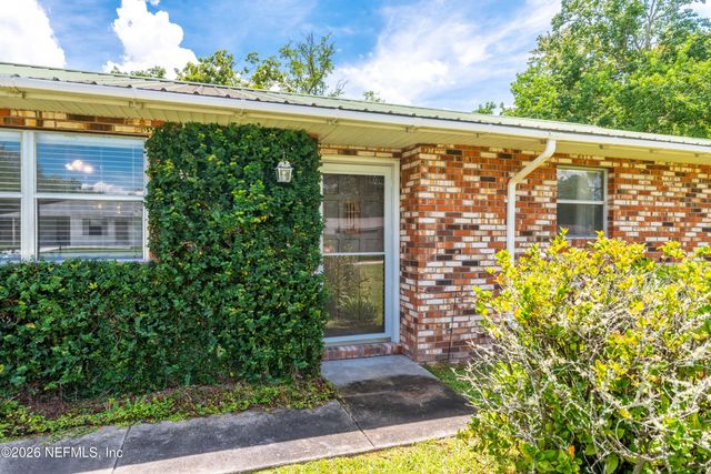710 CHIPSHOT Drive, Macclenny, FL 32063