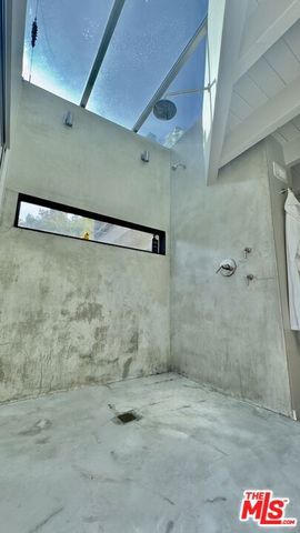 19562 Cave Way, Topanga, CA 90290