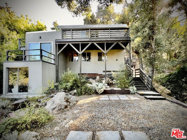 19562 Cave Way, Topanga, CA 90290