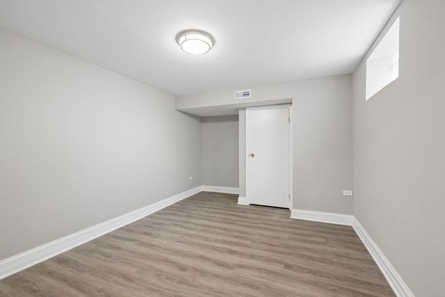 8226 Bob O Link Road, Orland Park, IL 60462