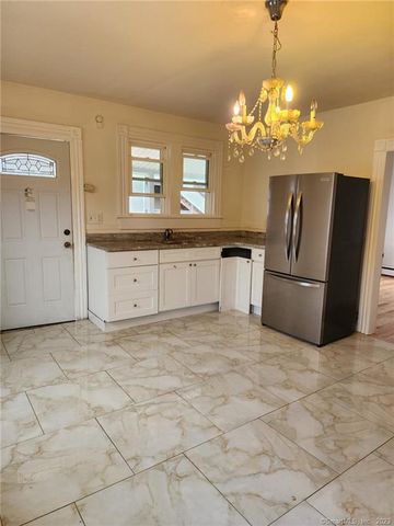 53 Cliff Street, Shelton, CT 06484