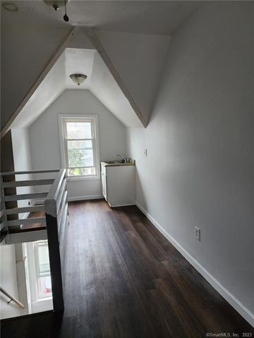 53 Cliff Street, Shelton, CT 06484