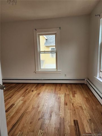 53 Cliff Street, Shelton, CT 06484