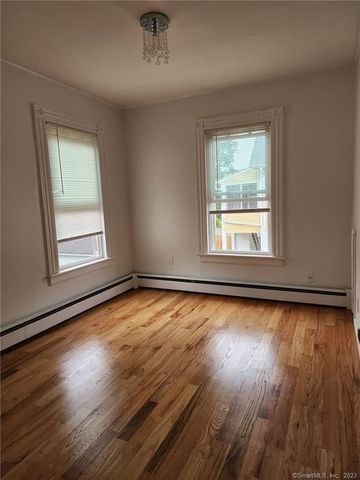 53 Cliff Street, Shelton, CT 06484