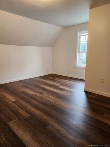 53 Cliff Street, Shelton, CT 06484