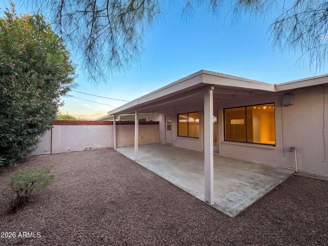7700 E MEADOWBROOK Avenue, Scottsdale, AZ 85251