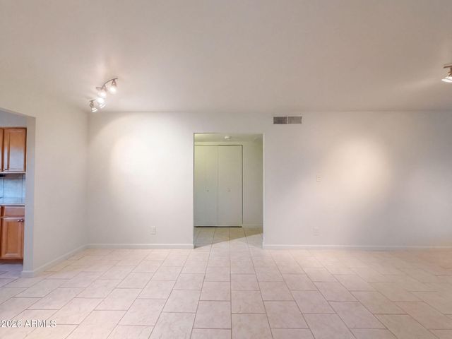 7700 E MEADOWBROOK Avenue, Scottsdale, AZ 85251