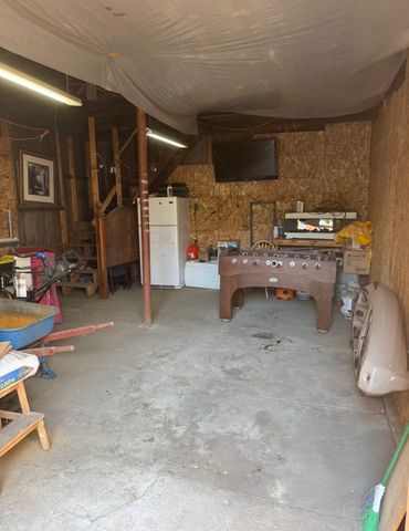 56 Orange St, Fitchburg, MA 01420