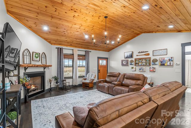 50 Kennedy Drive, Marion, NC 28752