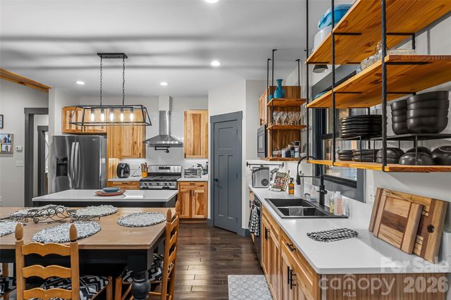 50 Kennedy Drive, Marion, NC 28752