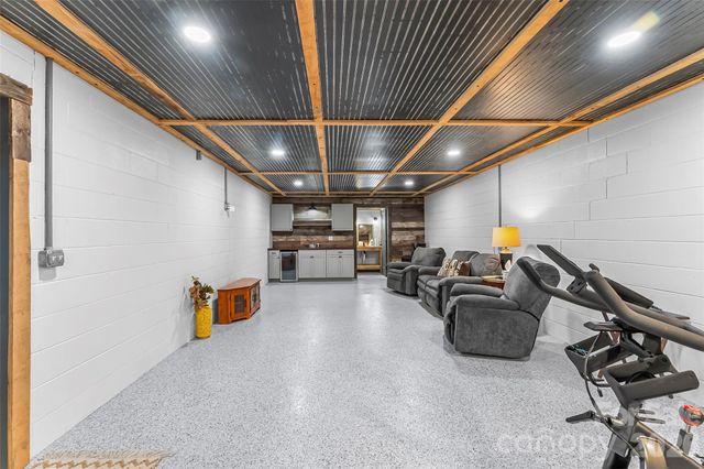 50 Kennedy Drive, Marion, NC 28752