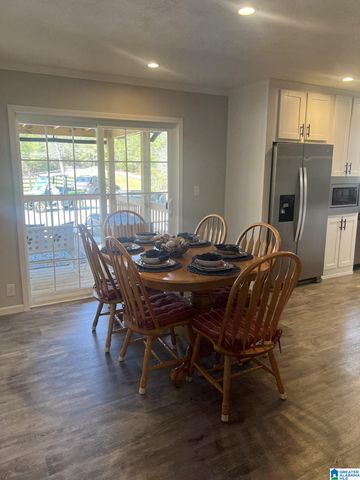 521 COUNTY ROAD 151, Jemison, AL 35085