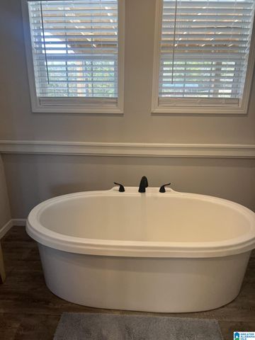 521 COUNTY ROAD 151, Jemison, AL 35085