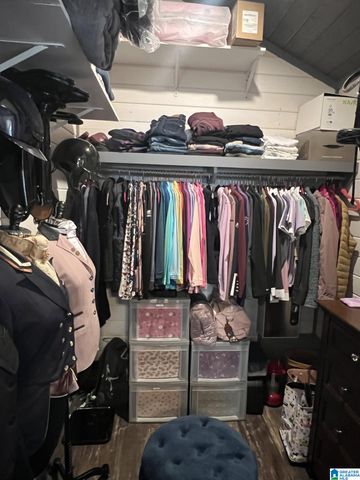 521 COUNTY ROAD 151, Jemison, AL 35085