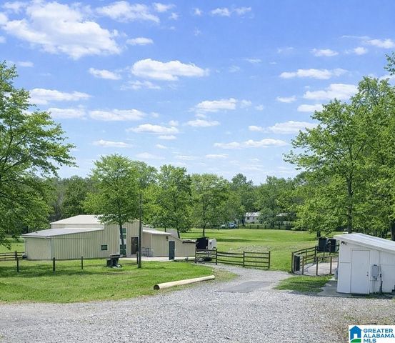 521 COUNTY ROAD 151, Jemison, AL 35085