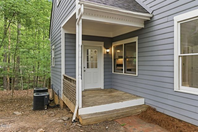 102 Markham Drive, Chapel Hill, NC 27514