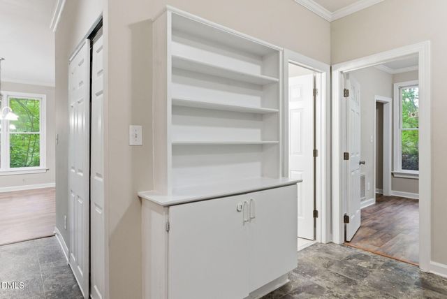 102 Markham Drive, Chapel Hill, NC 27514