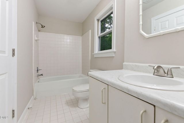 102 Markham Drive, Chapel Hill, NC 27514