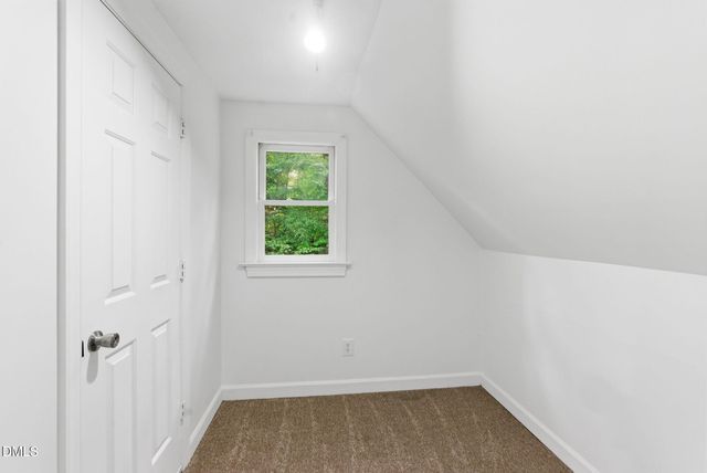 102 Markham Drive, Chapel Hill, NC 27514