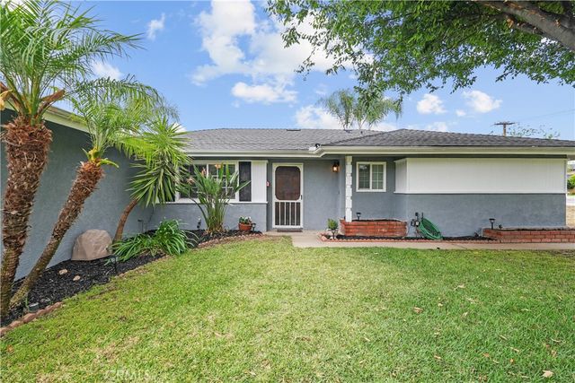 318 E Gladstone Street, San Dimas, CA 91773