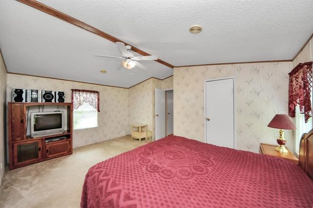 13891 Creighton Road, Conroe, TX 77302