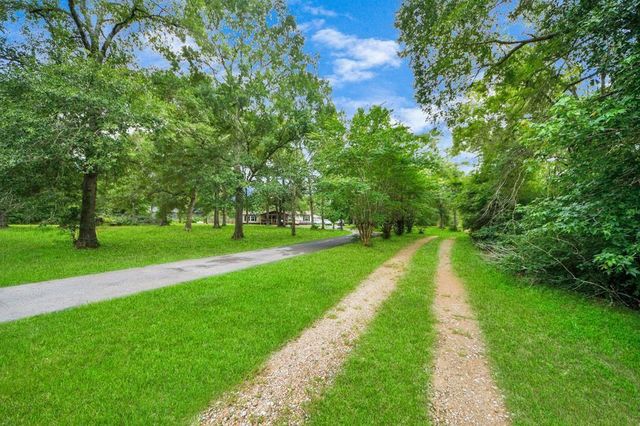 13891 Creighton Road, Conroe, TX 77302