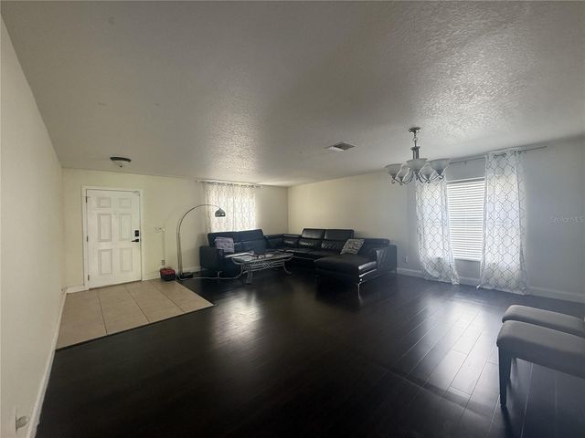 30909 SONNET GLEN DRIVE, Wesley Chapel, FL 33543