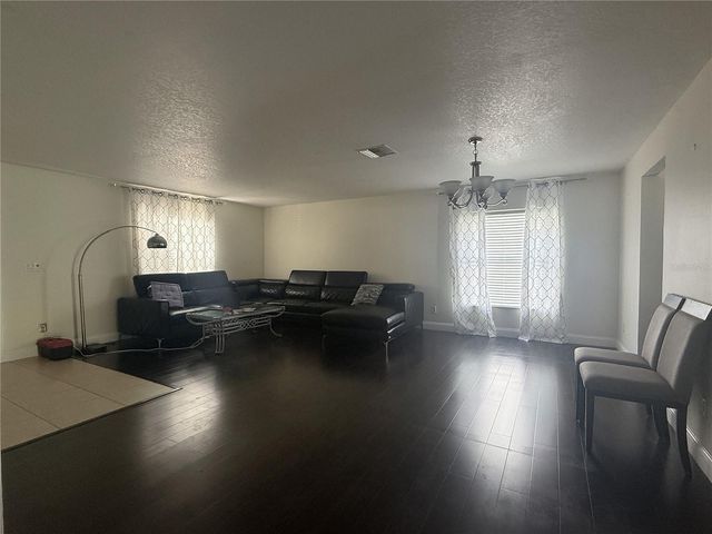 30909 SONNET GLEN DRIVE, Wesley Chapel, FL 33543