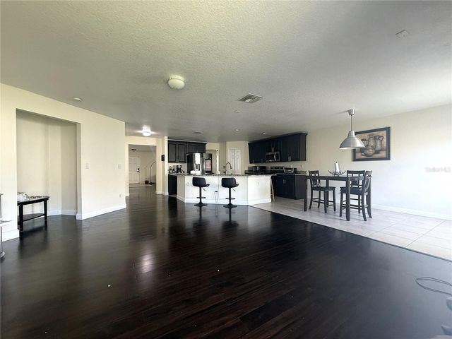 30909 SONNET GLEN DRIVE, Wesley Chapel, FL 33543