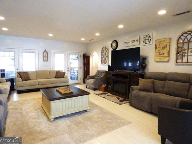 154 Jule Peek Avenue, Cedartown, GA 30125