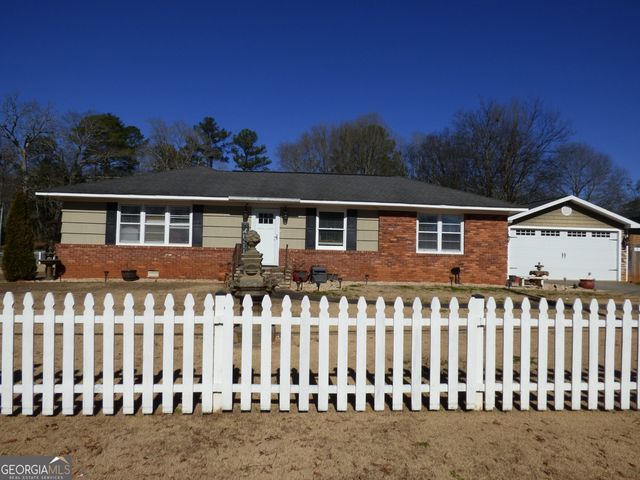 154 Jule Peek Avenue, Cedartown, GA 30125