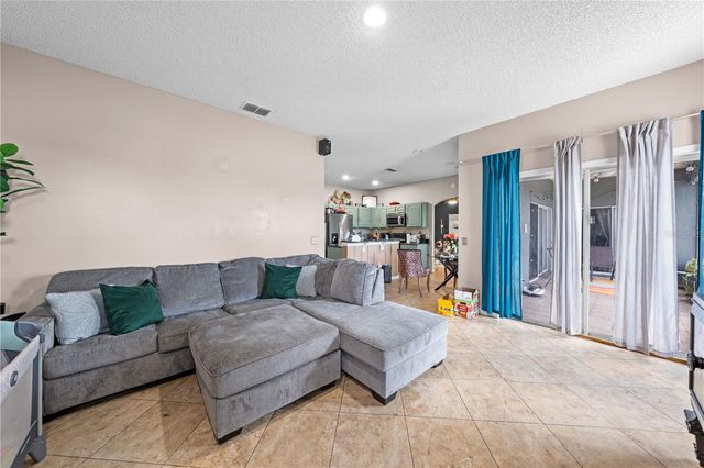 442 TAMARIND PARKE LANE, Kissimmee, FL 34758