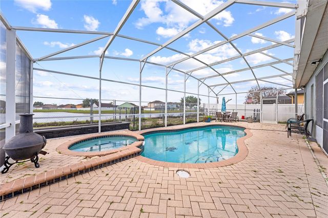 442 TAMARIND PARKE LANE, Kissimmee, FL 34758