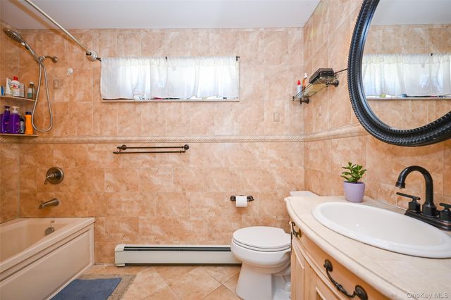 82-44 263rd Street, Glen Oaks, NY 11004