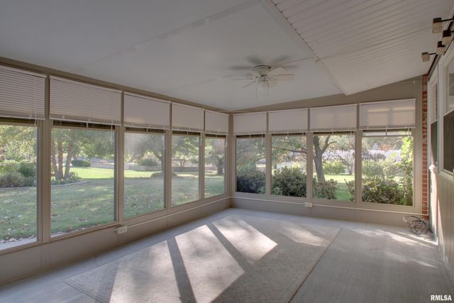 328 Lincoln Hill NW, Quincy, IL 62301