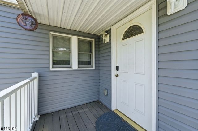 81 Sergeantsville Rd, Raritan Twp., NJ 08822