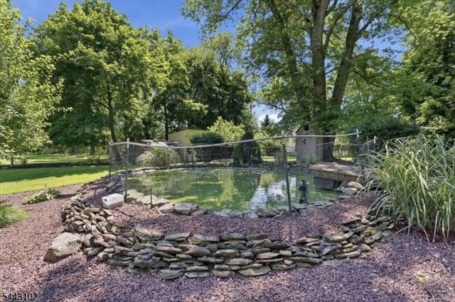81 Sergeantsville Rd, Raritan Twp., NJ 08822