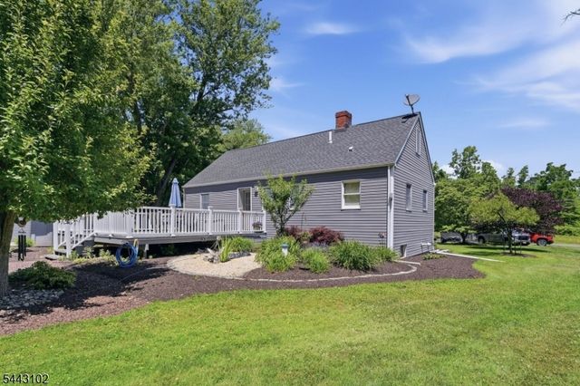 81 Sergeantsville Rd, Raritan Twp., NJ 08822