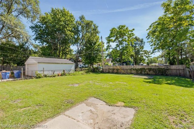 12740 Sherman Avenue, Warren, MI 48089
